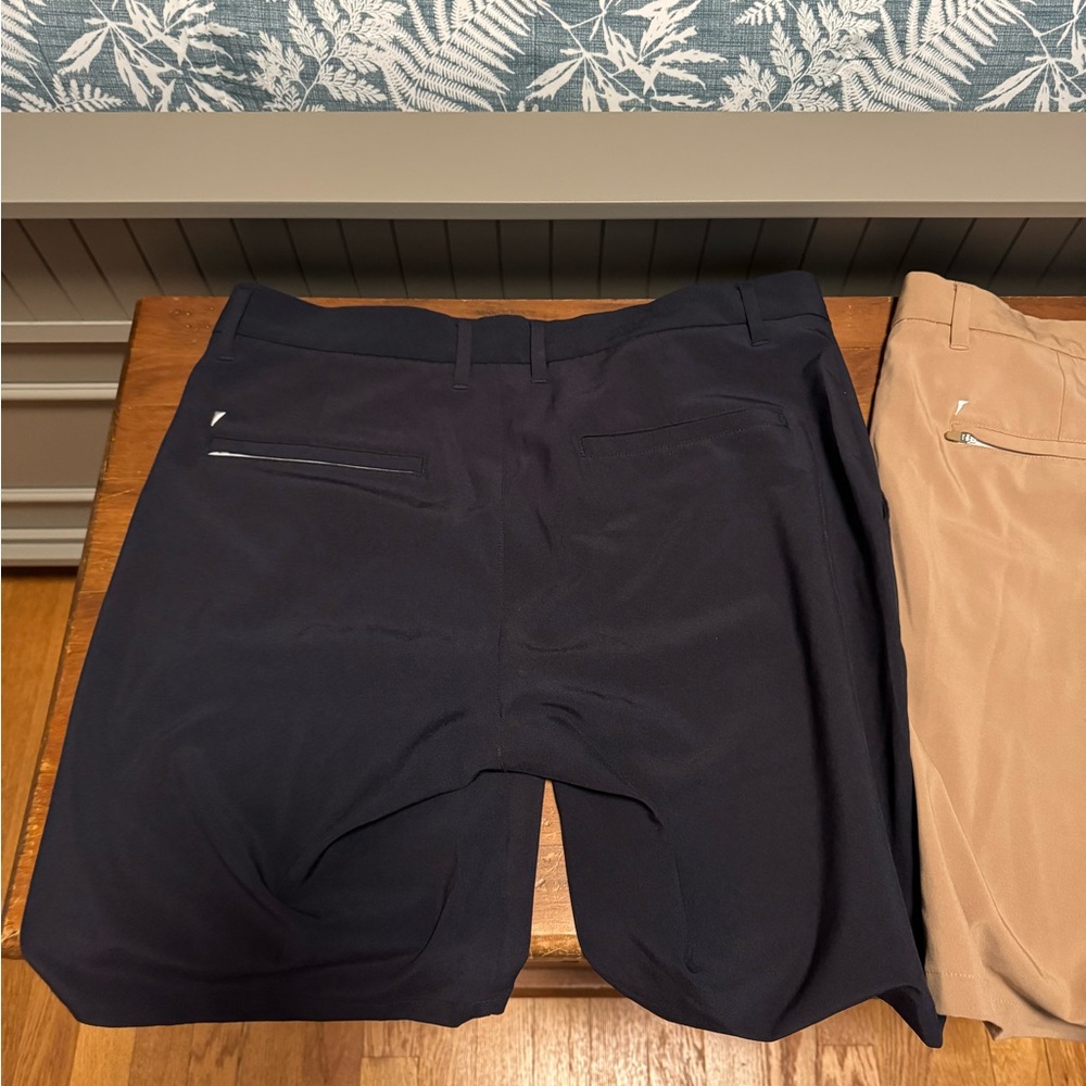 Primo Men's Navy blue  and Tan GOLF Shorts - Picture 5 of 5